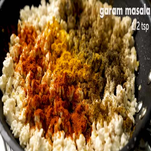 garam-masala-in-chicken